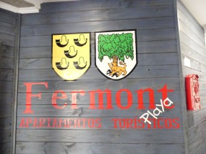 3_wf8aa8xa4o_monqar_playa_fachada_entrada (9).jpg